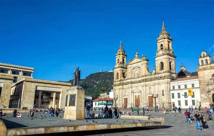 Día 2 - DIA 2 – CITY TOUR POR BOGOTÁ, CENTRO HISTÓRICO, MUSEO DEL ORO Y MONSERRATE